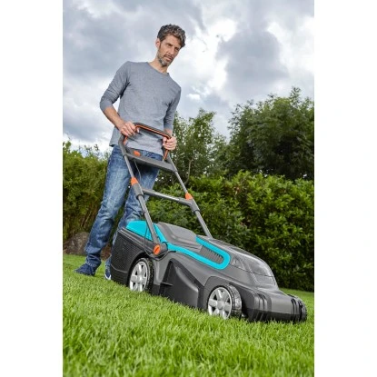 Gardena Akku-Rasenmäher Set PowerMax Li-40/37 Inkl. Akku Und Ladegerät 5 Gardena Akku-Rasenmäher Set PowerMax Li-40/37 Inkl. Akku Und Ladegerät – Bild 5