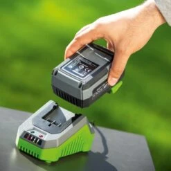 LUX 1 PowerSystem Starter-Set Mit 20 V 2 Ah Li-Ion Akku Und Schnellladegerät 14 LUX 1 PowerSystem Starter-Set Mit 20 V 2 Ah Li-Ion Akku Und Schnellladegerät -Garten Verkauf 4007871960514 A 02 1